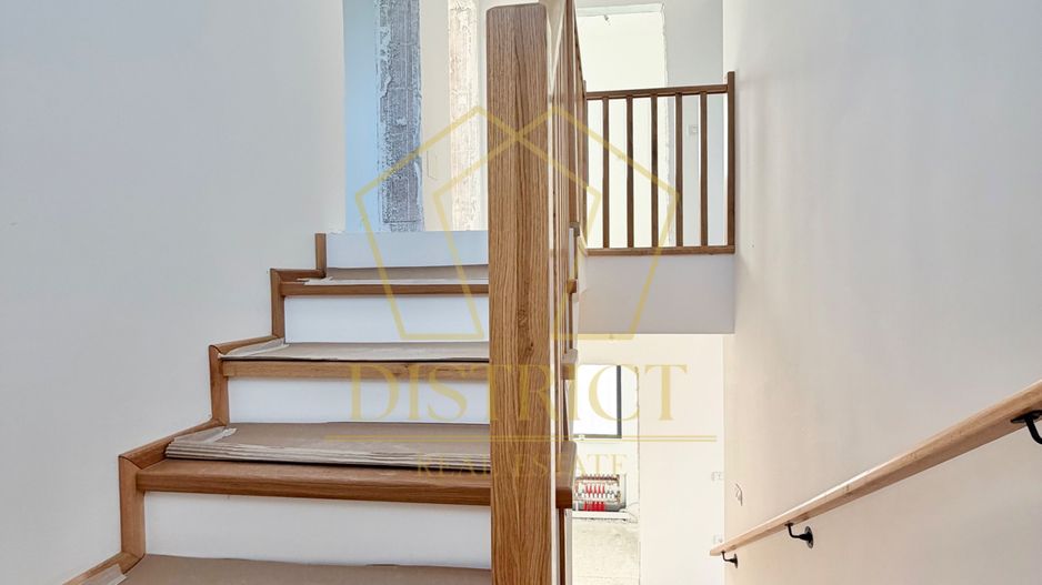 Duplex-uri cu 4 camere, 3 bai si perete coumn dublu in Chisoda, la asfalt. - Poză 9