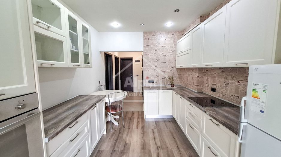 Apartament Suprafata Generoasa I Centrul Civic - Poză 18