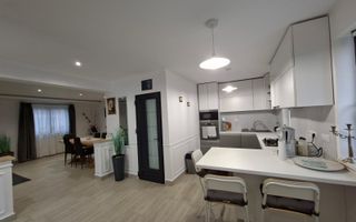 Casa individuala echipata premium cu 4 camere si 2 bai in Cristian - Poză 4