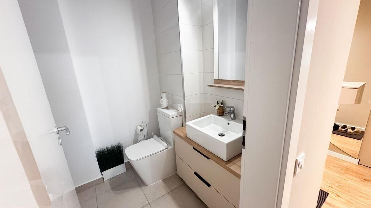 De vanzare Apartament 3 camere Granvia Lujerului - Poză 5