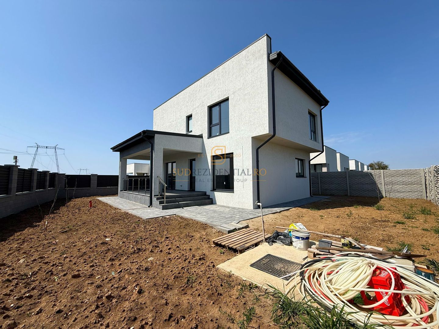 Vila individuala de vanzare, curte spatioasa, 4 camere, Berceni, Ilfov - Poză 2
