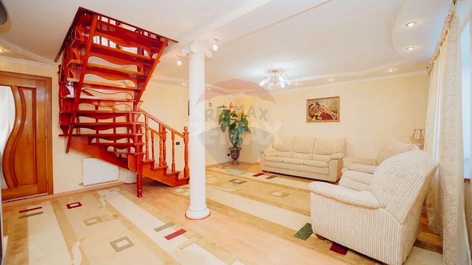 De Vinzare Casa în 2 nivele or. Orhei, - Poză 10