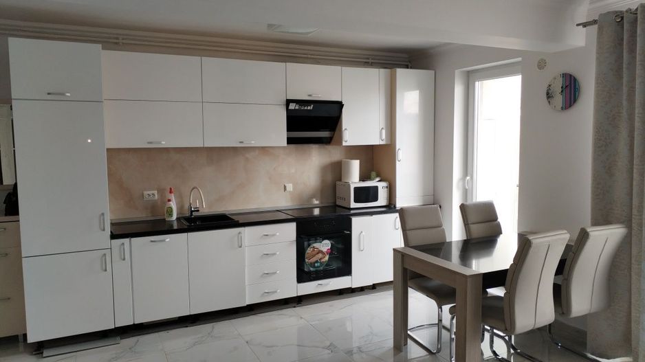 APARTAMENT 2 CAMERE DOAMNA STANCA - Poză 2