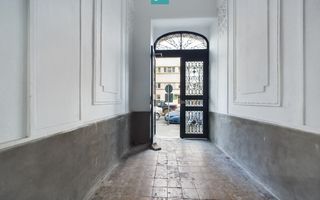 Apartament cu 3 camere Ultracentral - Poză 23