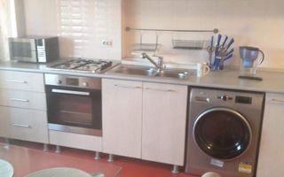 Apartament cu 3 camere ~ zona Balcescu ~ etaj 8 ~ renovat/mobilat - Poză 9