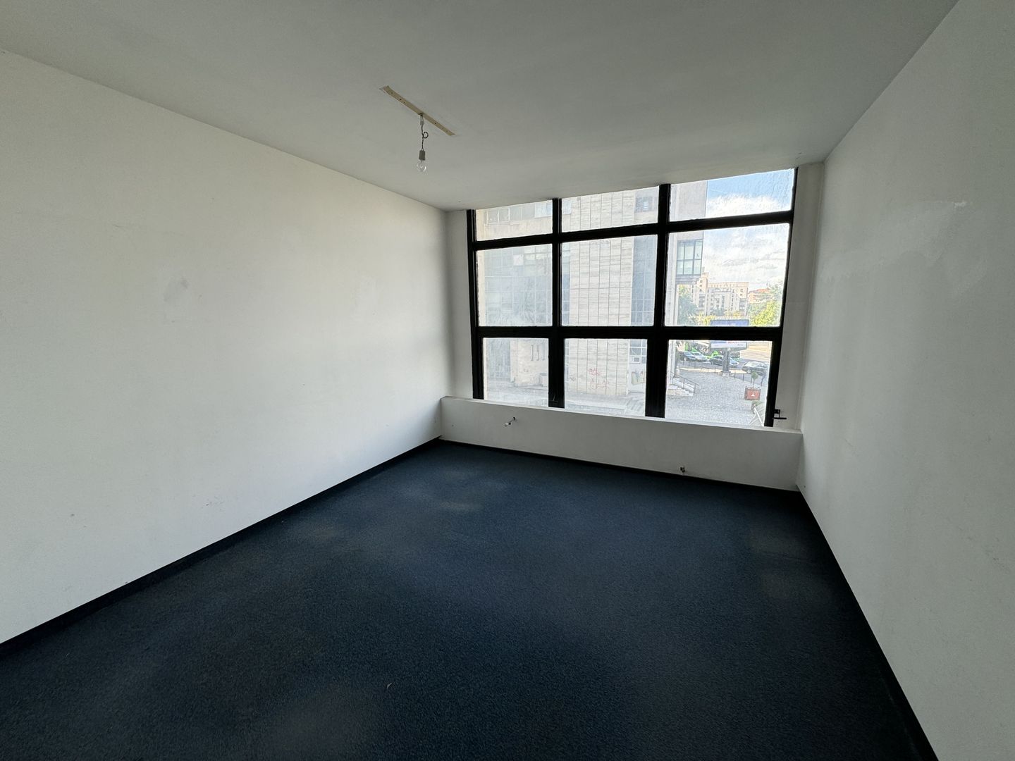 Spațiu comercial 493 mp utili | Locație centrală | Vizibilitate excelentă | - Poză 40