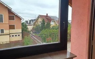 Casa insiruita, 2 dormitoare, garaj, Sanmartin. 120 000 E. Comision 0. - Poză 14