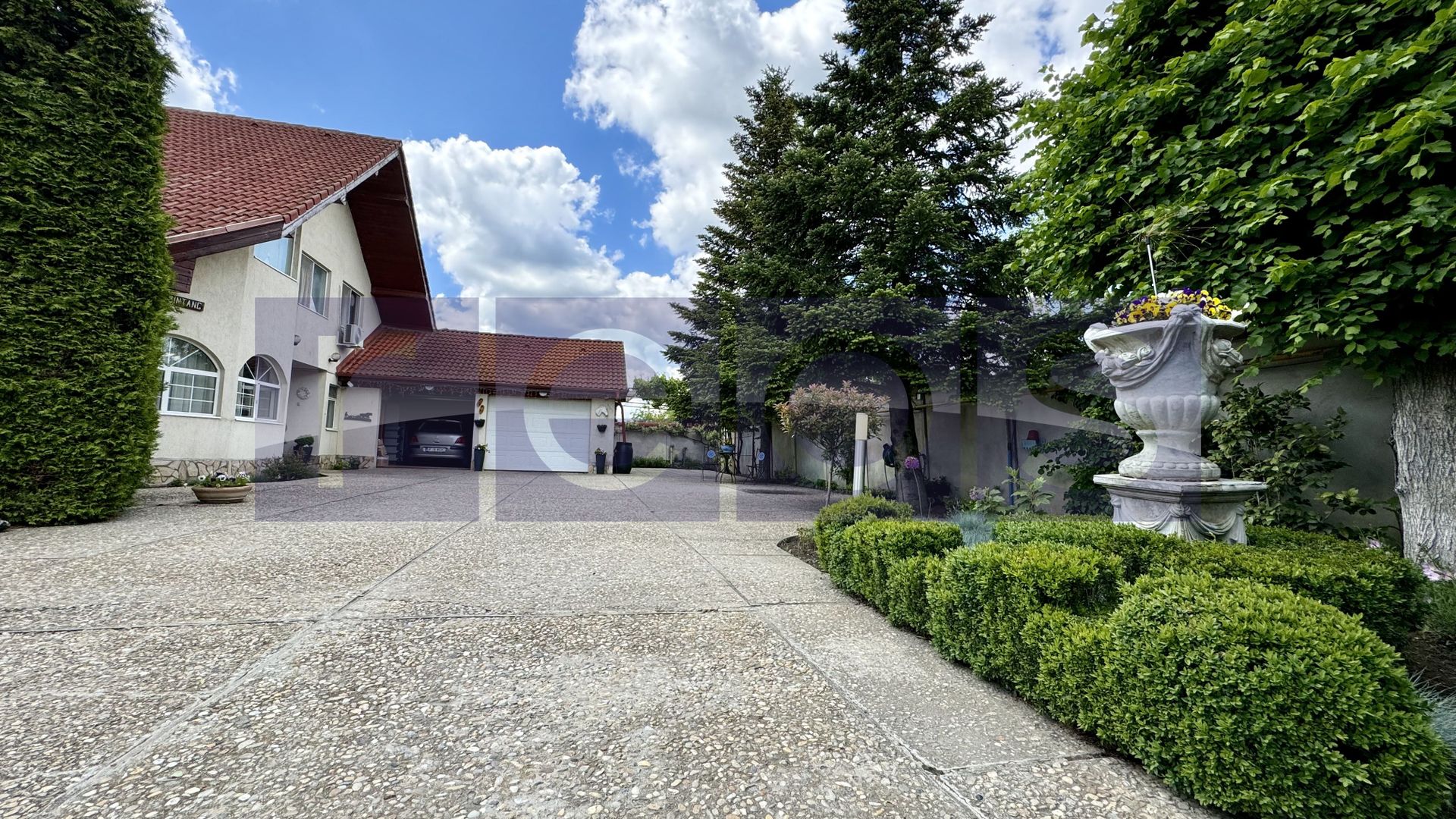 VANZARE VILA UNICA | PISCINA | TEREN 2.200 MP | CORBEANCA | OSTRATU - Poză 4