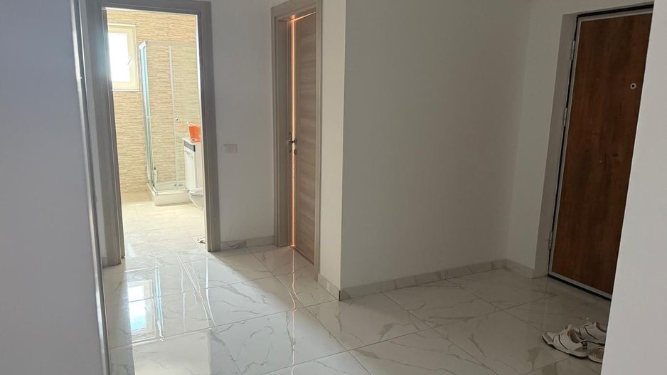 AP. 3 CAMERE- PARCARE INCLUSA, BUCATARIE INCHISA, CENTRALA PROPRIE - Poză 7
