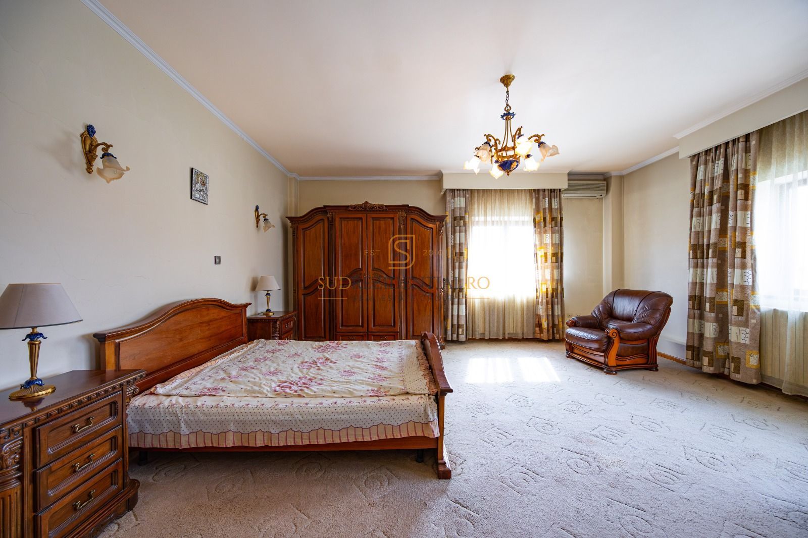 Vila impresionanta D+P+E+M | 500+ mp | teren 2652 mp | piscina - Poză 17