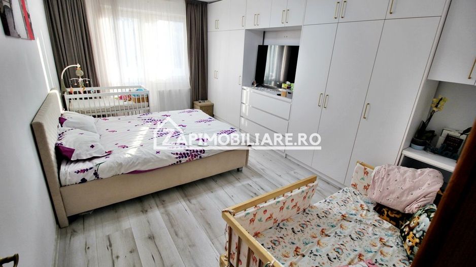 Apartament 2 camere,52 mp, cartier Tudor, mobilat si utilat - Poză 1