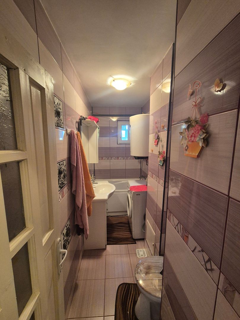 Vand apartament 1 camera etajul.3 Micro 2 - Poză 5