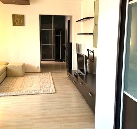 🌳 Închiriez Apartament cu 3 camere, 69 mp, 5 min metrou Nicolae Grigorescu - Poză 7
