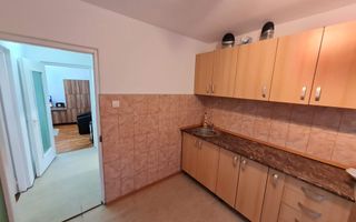 Apartament 3 camere, Parter, Semidecomandat, Zona Cetate - Poză 10