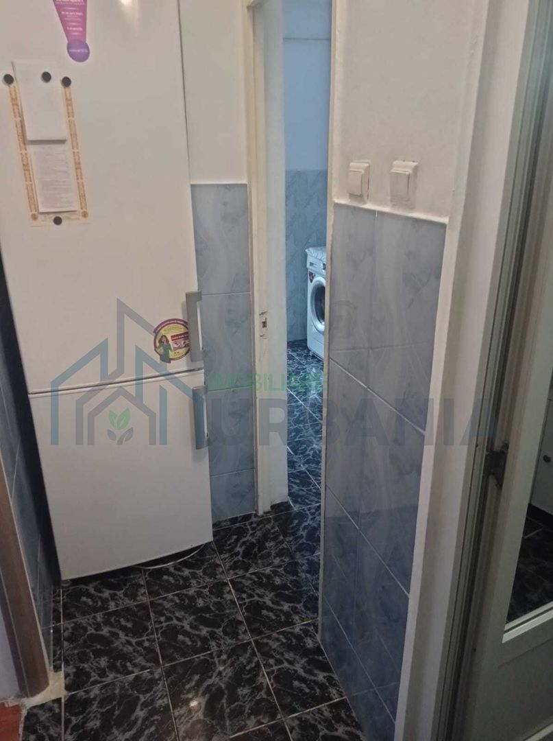 Închiriez apartament cu o camera in zona Nicolina - Poză 6