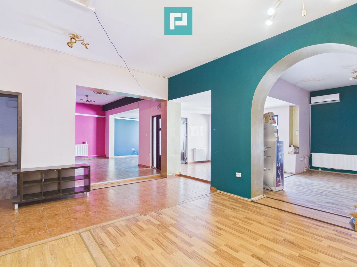 Vilă P+E, 299 mpu, Zona Bucovinei - Poză 4