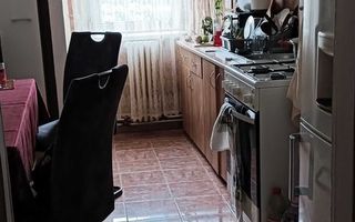 De vanzare apartament 3 camere Manastur,  zona Piata Flora - Poză 3