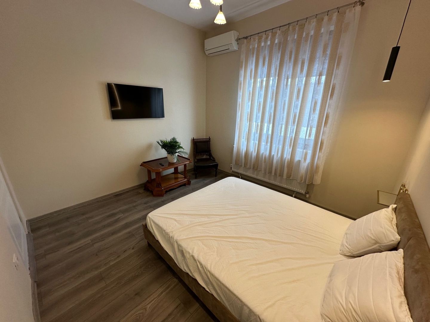 Casa Lipovei transformata in SAD - Poză 13