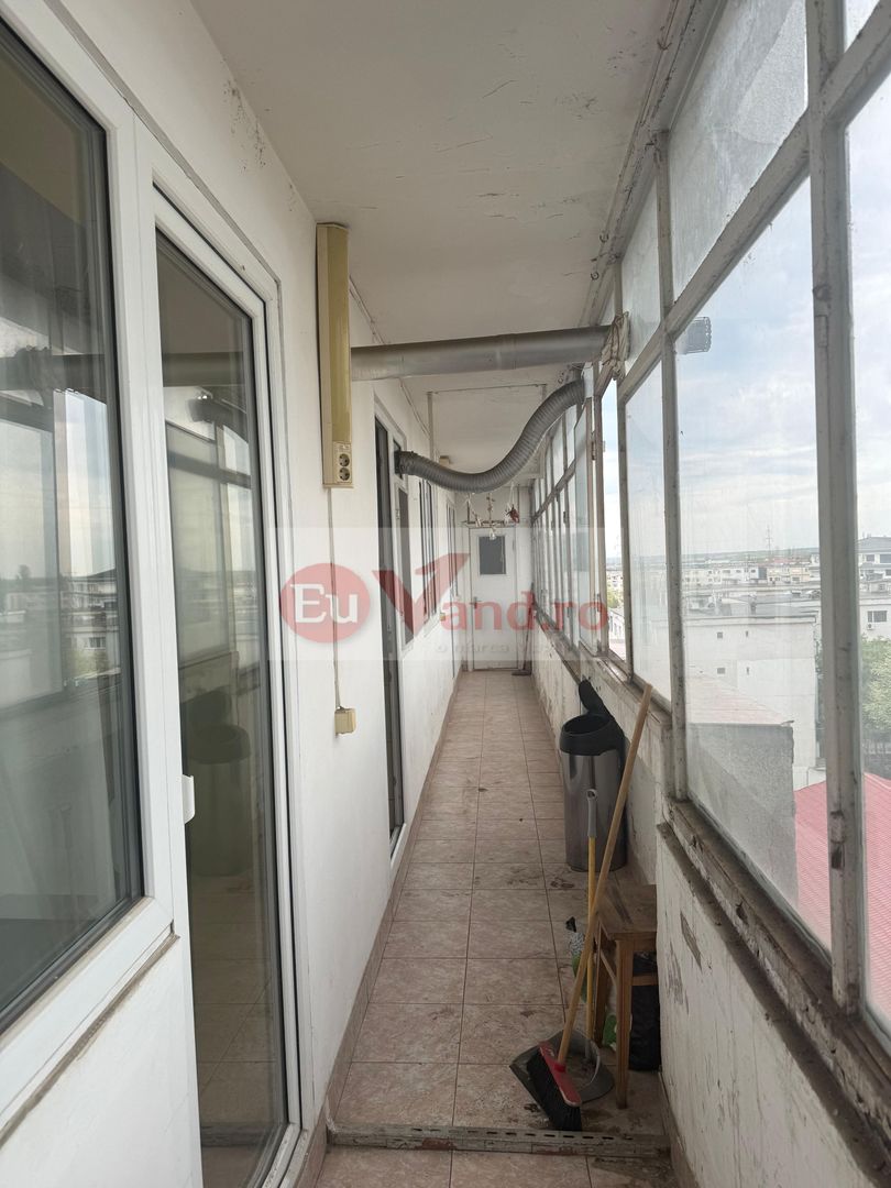 De vanzare apartament cu 4 camere, Dunarea Mall, 85.000 euro - Poză 6
