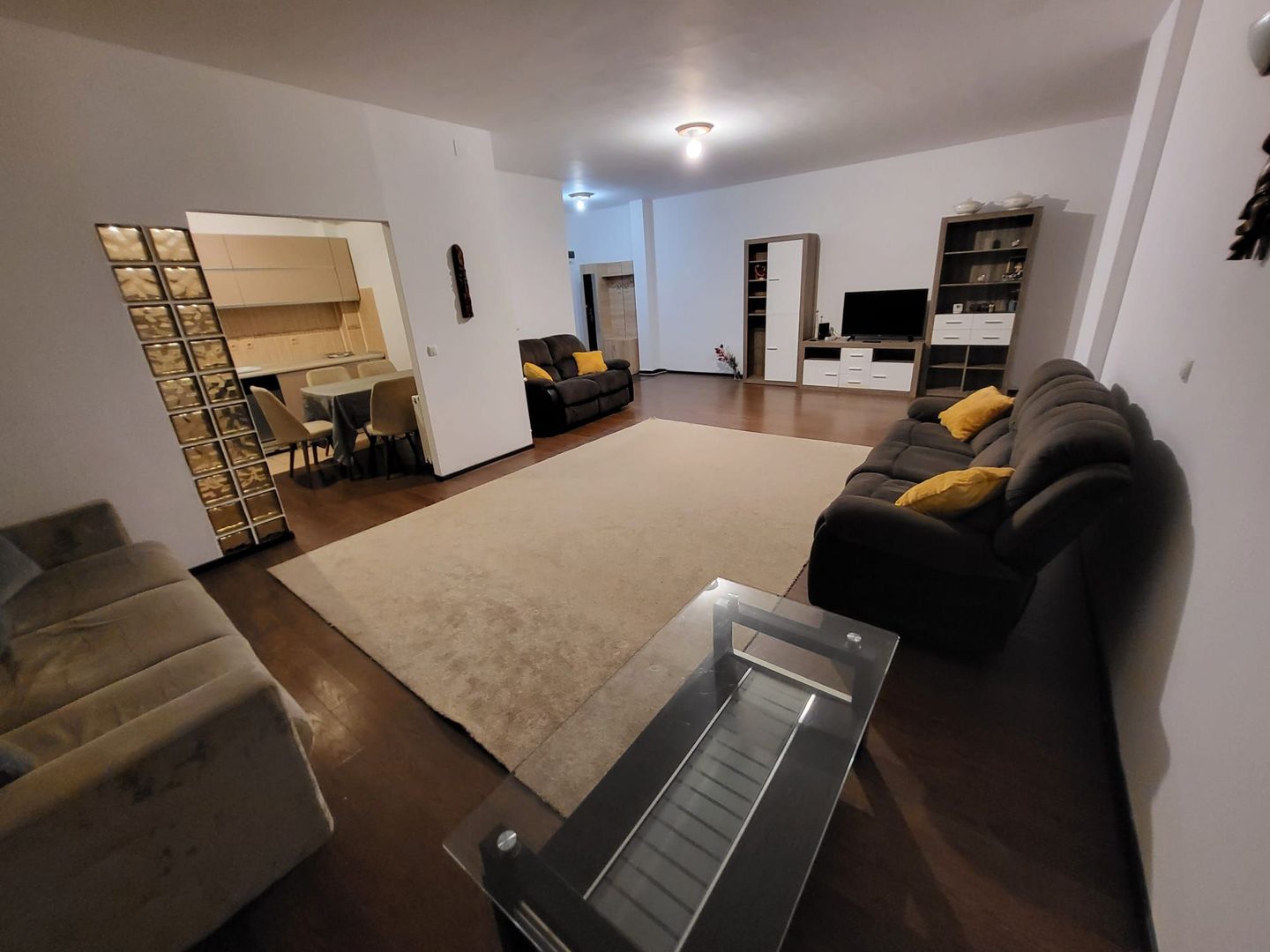 De vanzare Apartament 3 camere, Straulesti, sector 1 - Poză 1