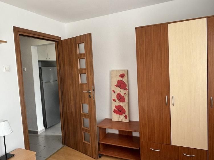 Apartament 2 camere renovat de inchiriat in zona Lujerului - Poză 7