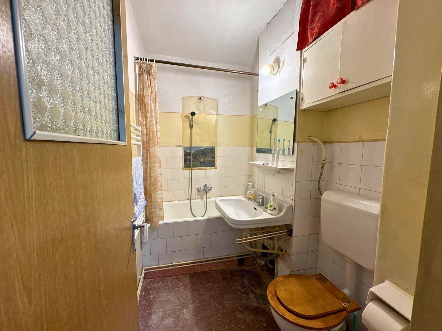 Apartament 3 camere decomandat str. Umbrei 61 mp parter/ etaj 1 - Poză 11