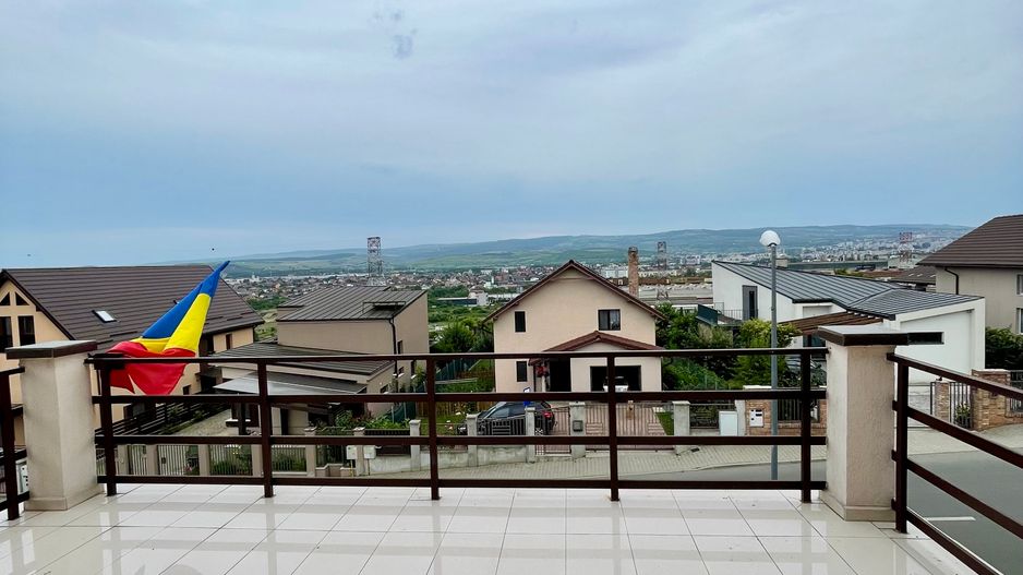 Casa de inchiriat pe str.Voronet - Poză 5