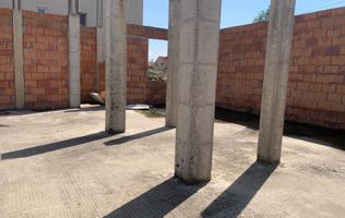 Bloc in constructie D+P+2E pe Rebreanu