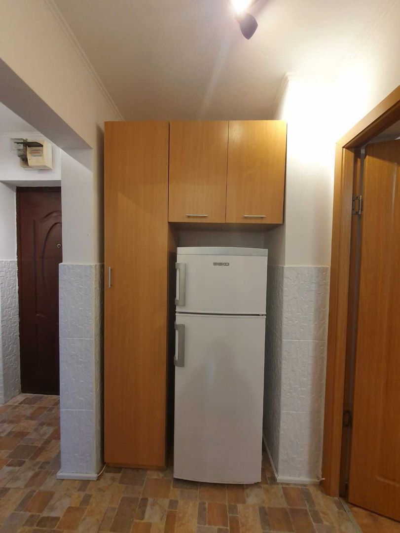 Proprietar apartament 2 cam decomandate Dr.Taberei,renovat total - Poză 4