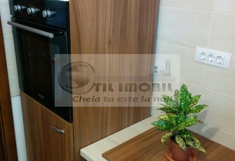 Apartament 1 camera Gara 420 euro - Poză 2