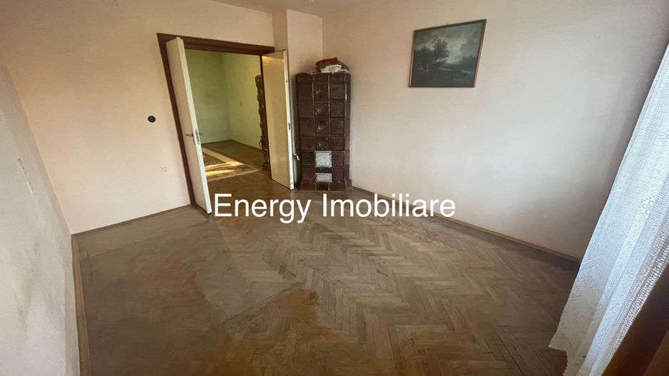 Apartament cu 2 camere, zona Piața Armatei - Poză 1