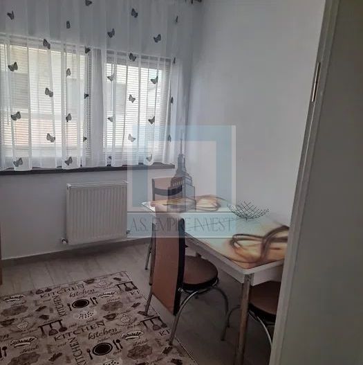 De vanzare apartament cu 2 camere/ Sanpetru - Poză 6
