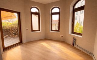 De închiriat spațiu pentru birouri- Piață Cipariu - Poză 3