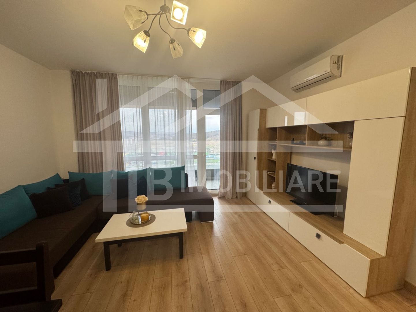 Apartament cu 2 camere, 65 mp, parcare, Zona Shopping City - Poză 3