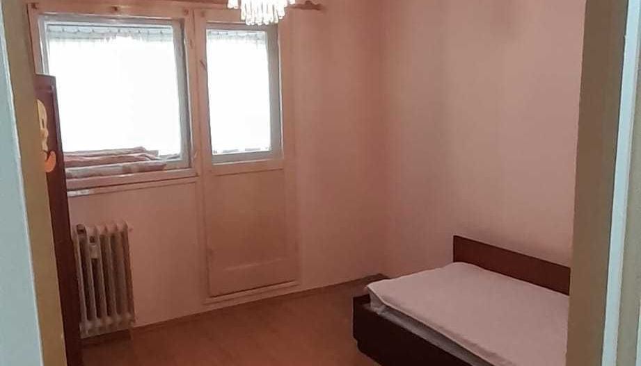 APARTAMENT SPATIOS METROU ZONA IANCULUI - Poză 2