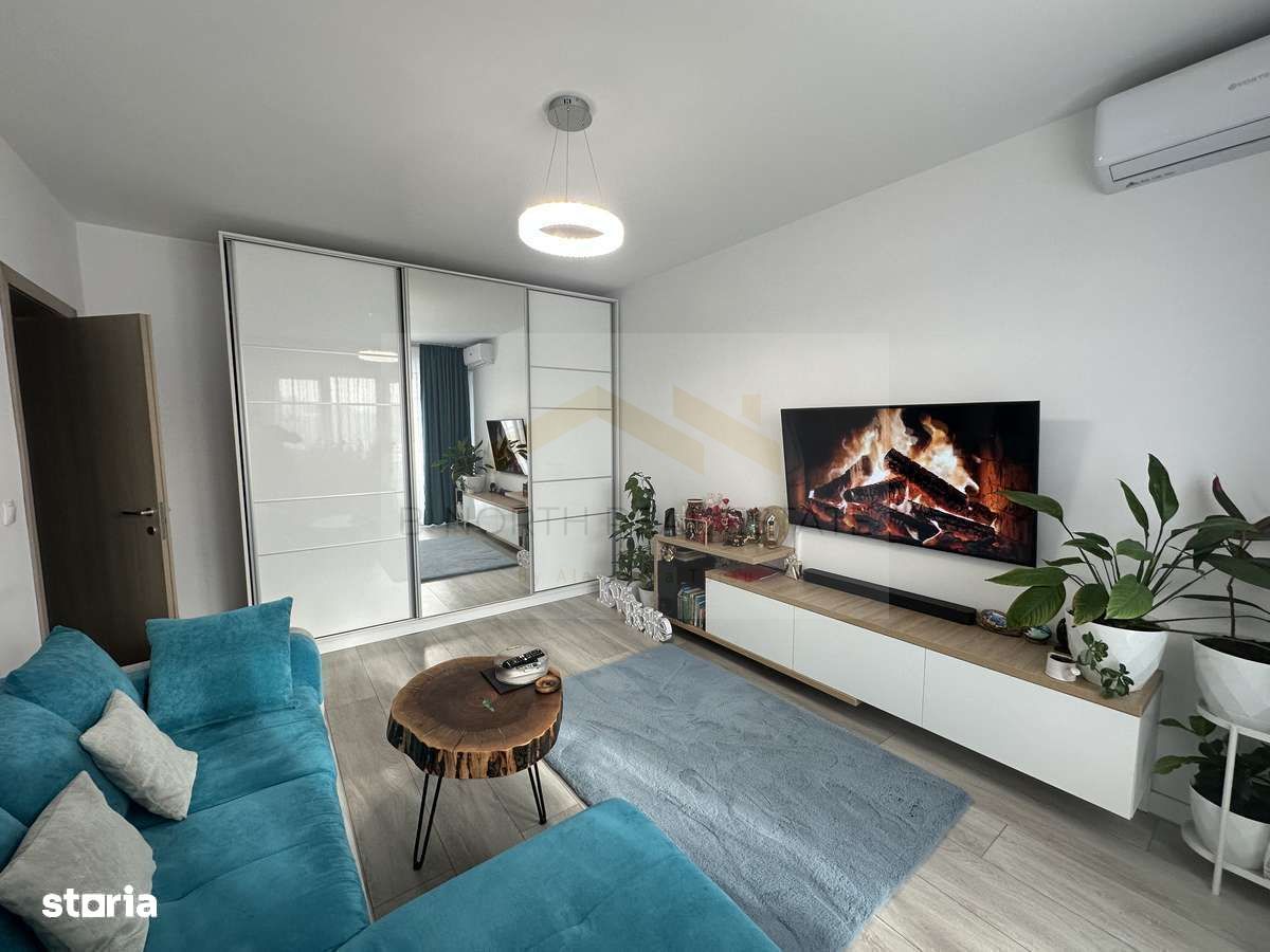 Apartament 2 camere decomandat, 54 mp, etaj 1, balcon, metrou Păcii - Poză 1