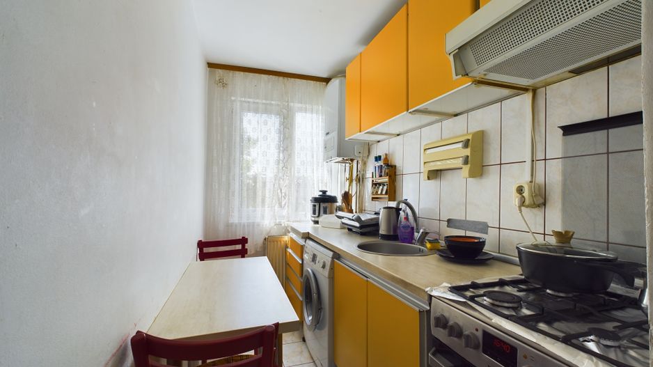 Apartament cu 3 camere, etaj intermediar, zona Spitalului Judetean - Poză 8