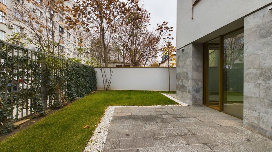 Apartament 2 camere la parter cu gradina in bloc nou zona Gara de Nord - Poză 1