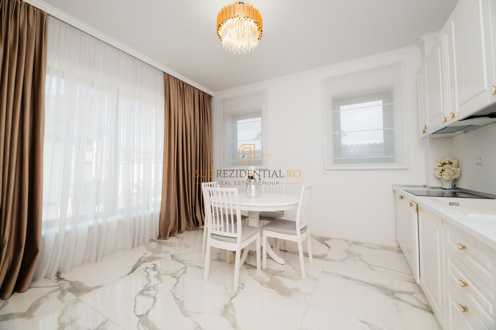 Vilă exclusivistă | 290 mp utili | Teren 719 mp | Piscină încălzită | - Poză 13