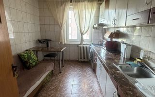 2 Camere - 50MP | Reabilitat | 6/10 | Creditabil | M Gorjului - 5 min - Poză 4
