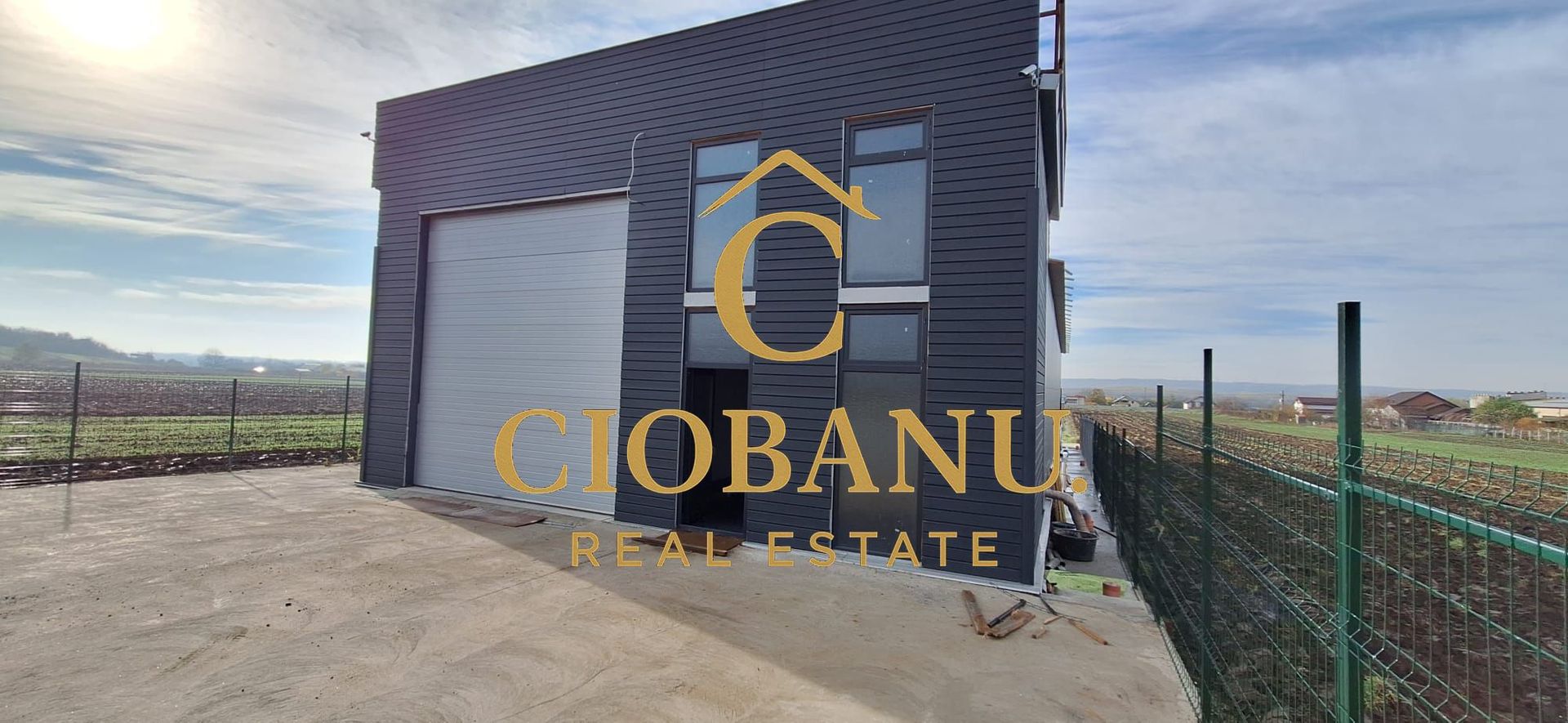 Hala de vanzare in Racari de Jos - Poză 20