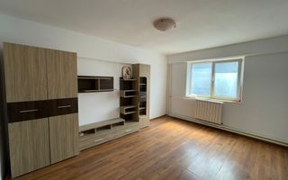 Vând cameră de cămin transformată în garsonieră - Poză 1