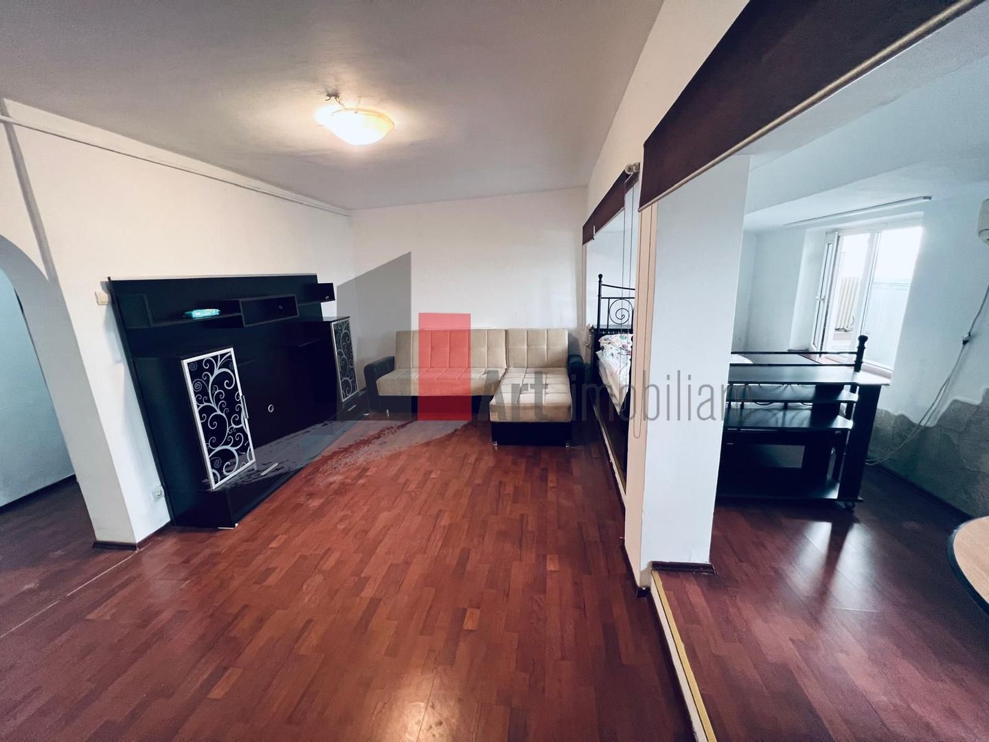 Studio deosebit - Poză 6
