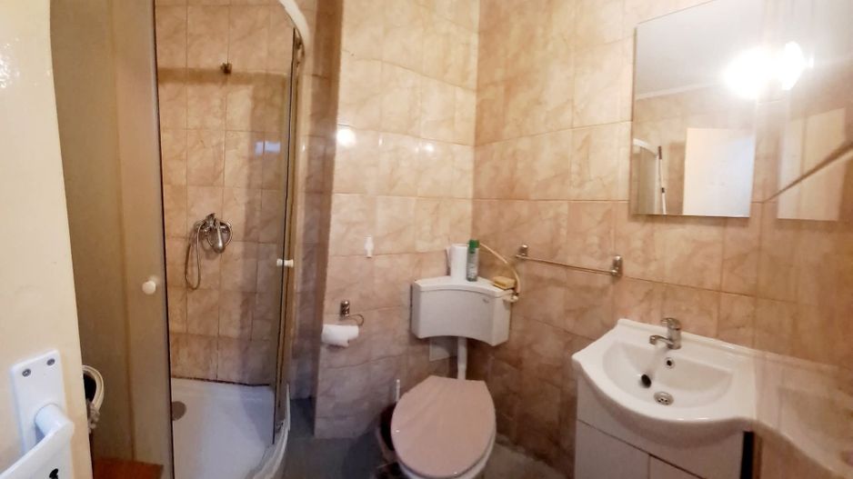 BRASADAS vinde URGENT garsoniera UTILATA pe Closca PARTER. - Poză 4