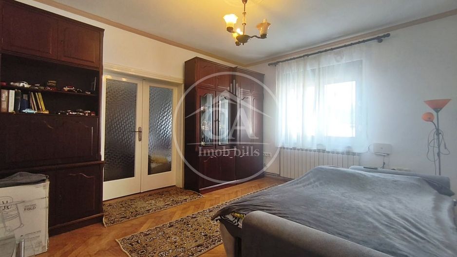 Casa de vanzare cu 3 camere de tip P+M in zona Velenta, Oradea - Poză 11