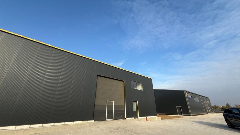 HALE METALICE I ACCES DIRECT IN CENTURA I CHITILA - Poză 3