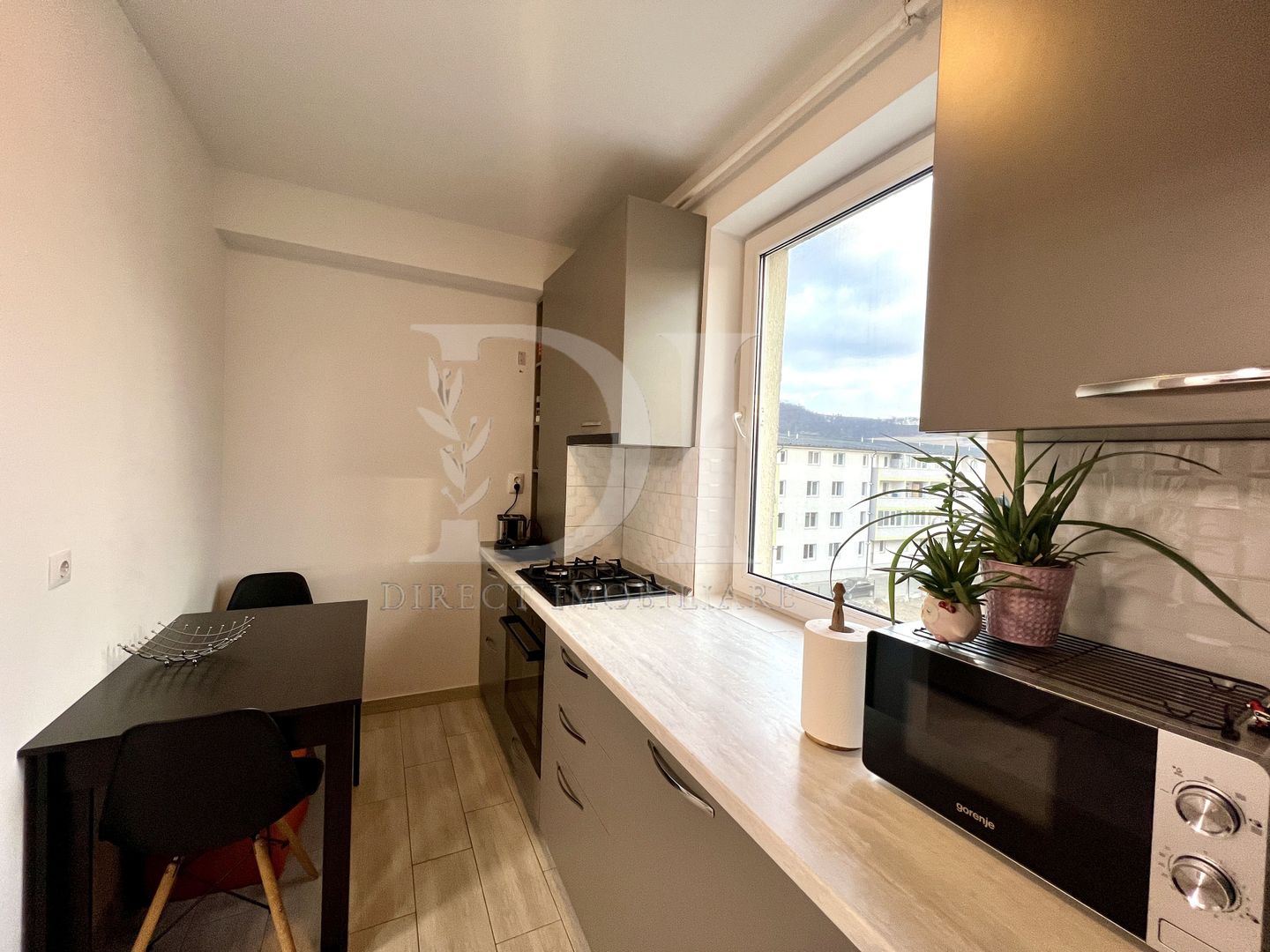 Apartament 3 camere / Parcare / Zona Eroilor - Poză 3
