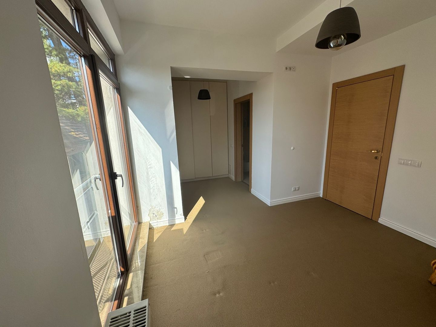 Comision 0% | 3 camere Domenii | Bloc Boutique - Poză 6