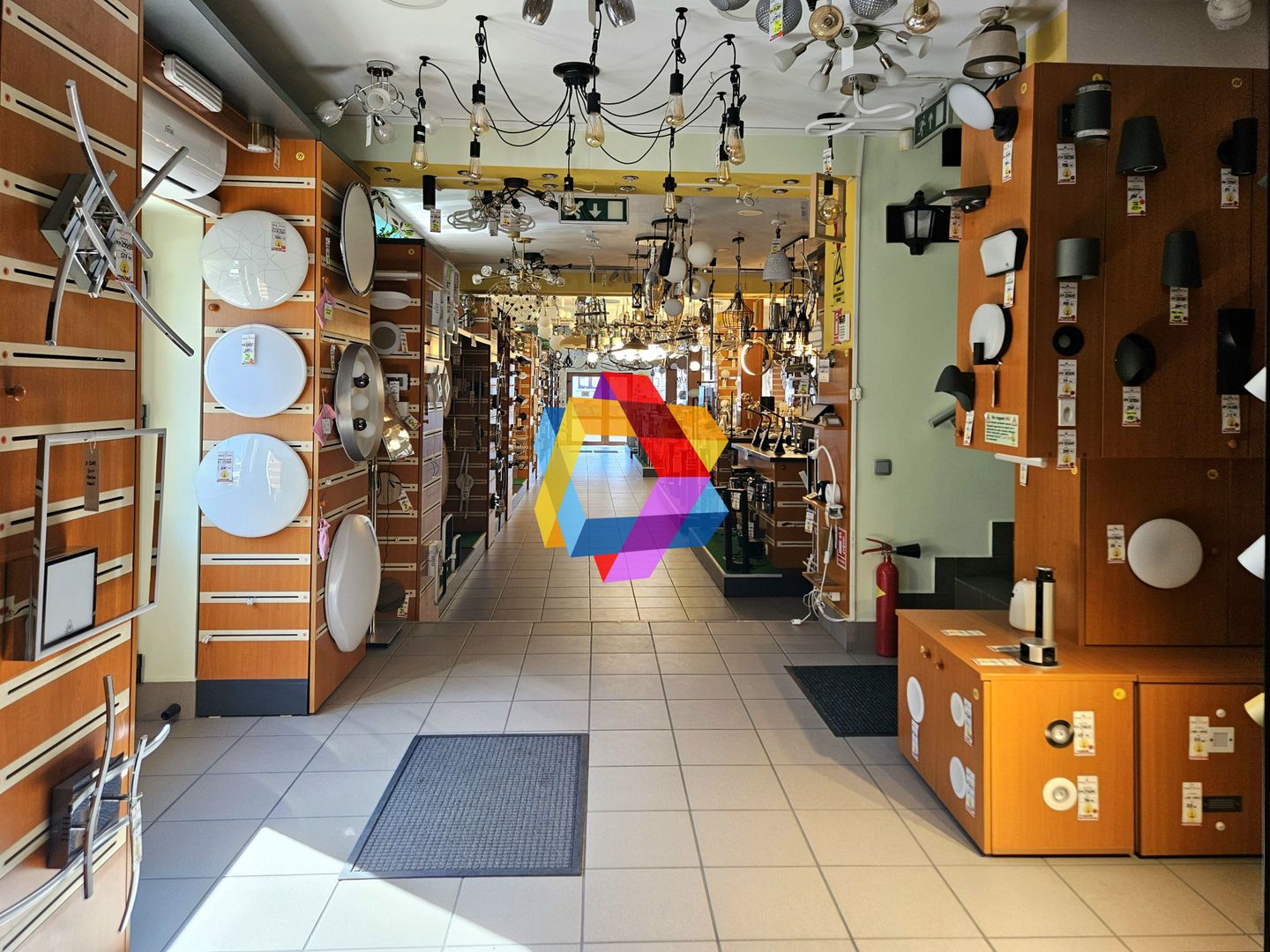 Casă plus Spațiu comercial  741 mp, Teren 906 mp Brasov - zona Blumana - Poză 12