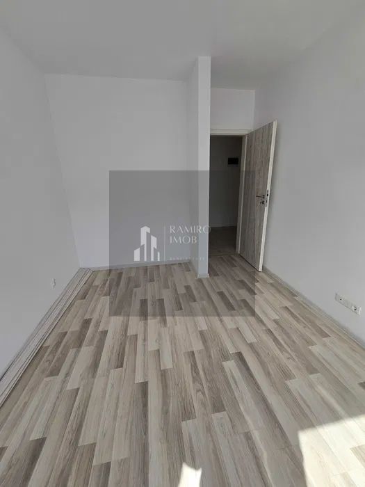 Apartament 2 camere Grand Arena/centrala proprie - Poză 2